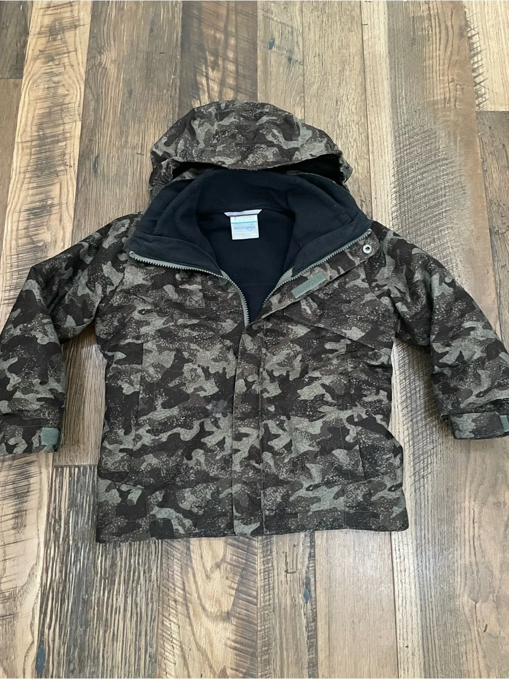 Columbia 2pc Omni Heat CAMO winter coat boy 4-5